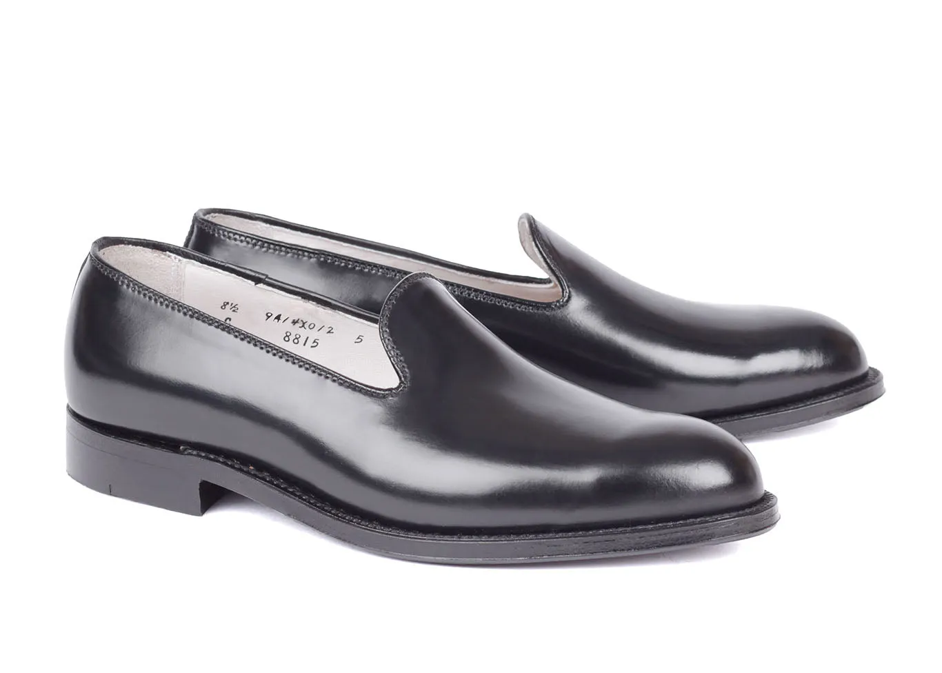 8815 E - Wholecut Loafer - Black