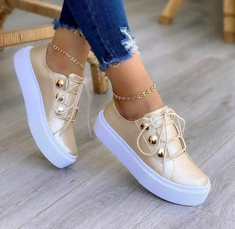 Casual Lace-Up Rivet Flats Women's Sneakers