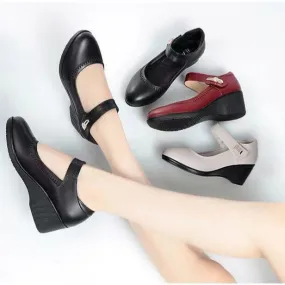 Classic low wedge heel casual shoes