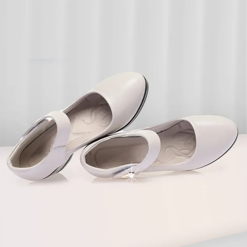 Classic low wedge heel casual shoes