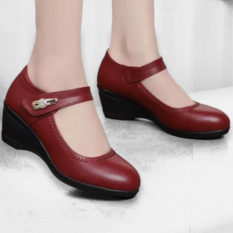 Classic low wedge heel casual shoes